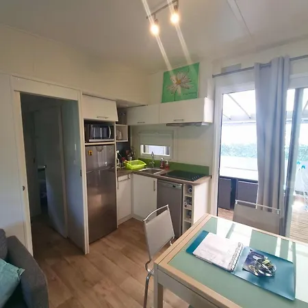 Mobilhome 2 Sdb, Barbecue, Proche Mer, Piscine