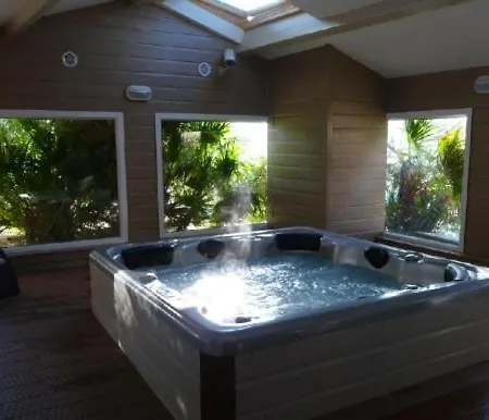 Camping Mobilhome 2 Sdb, Barbecue, Proche Mer, Piscine