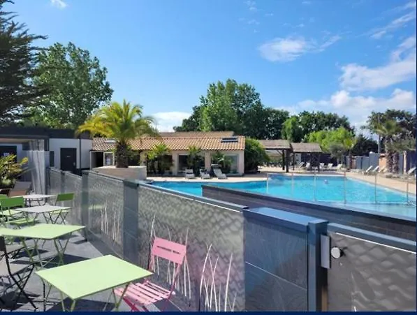 Campingplads Mobilhome 2 Sdb, Barbecue, Proche Mer, Piscine